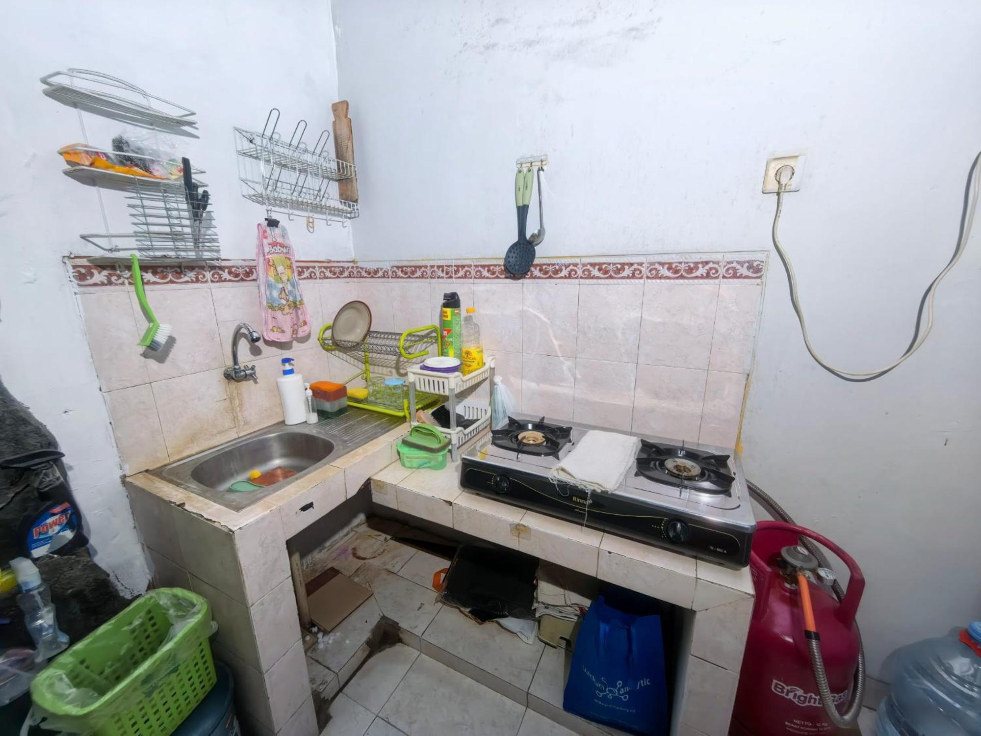 Mutiara Babarsari Homestay Jogja يوغياكارتا المظهر الخارجي الصورة